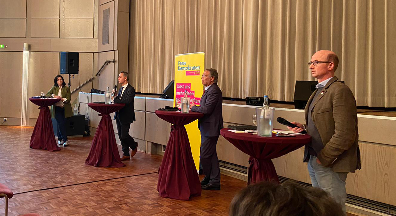 Podiumsdiskussion im Kursaal Bad Fallingbostel